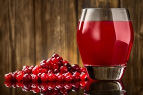 suco de cranberry para parasitas